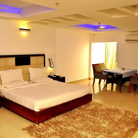 Hotel Luciya Kochi 외부 사진